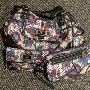 NWOT 3 PC Treviso purse, clutch and wallet